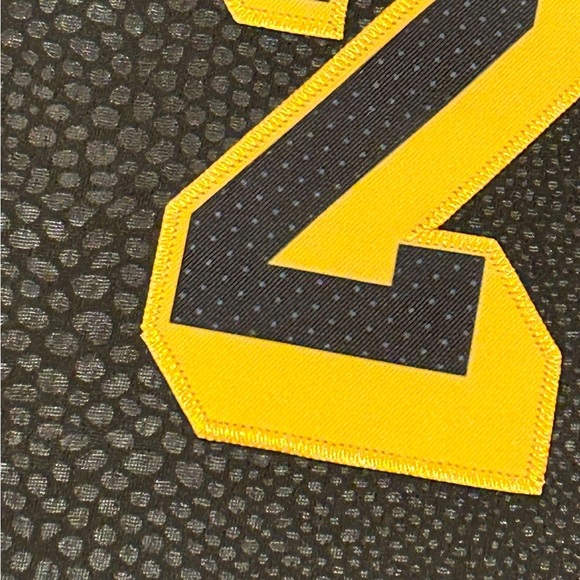 Brand new Kobe Bryant Jersey Los Angeles Lakers YOUTH  Stitched - Picture 3 of 3